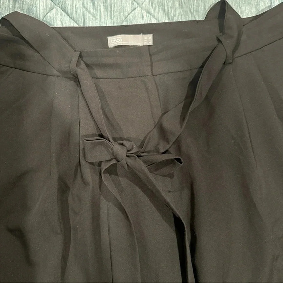 ASOS Dress Pants Women's Black
Wide Leg - Picture 7 of 11